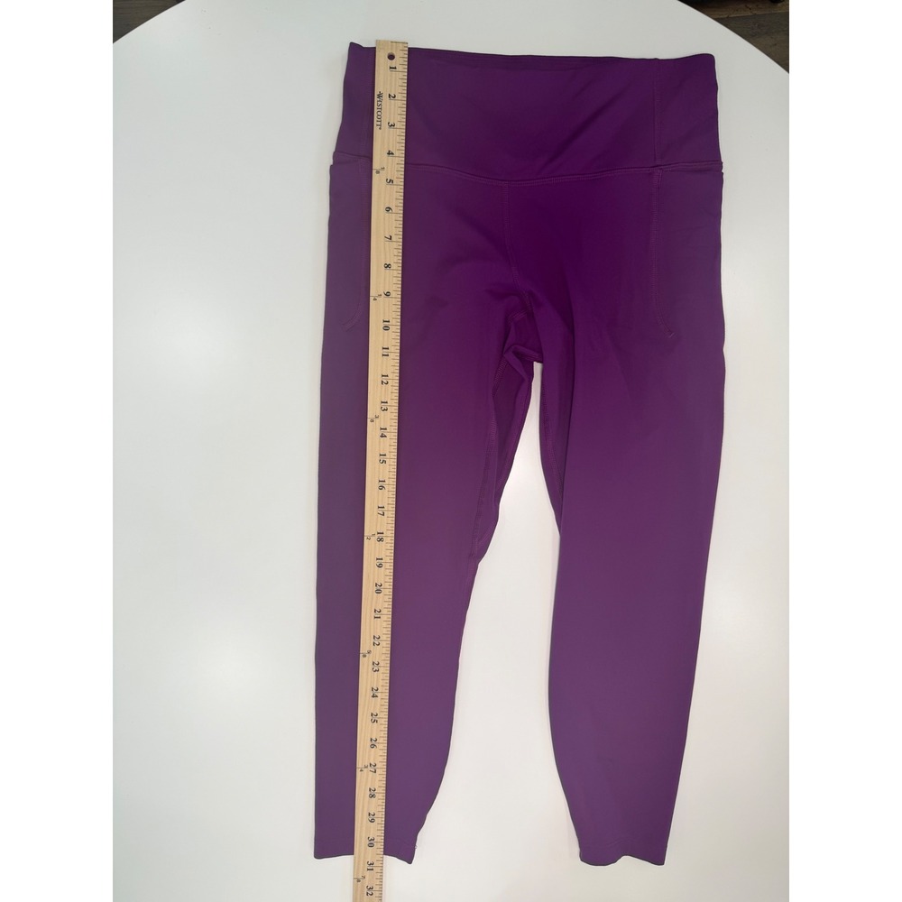 UNDER‎ ARMOUR WOMENS LEGGINGS Purple Magenta Cropped Capri Medium - Picture 7 of 7